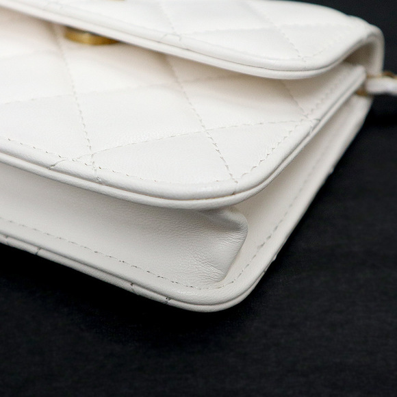 Chanel Coin Purse Chain Wallet Clutch Bag Matelasse Lambskin White - Picture 11 of 12